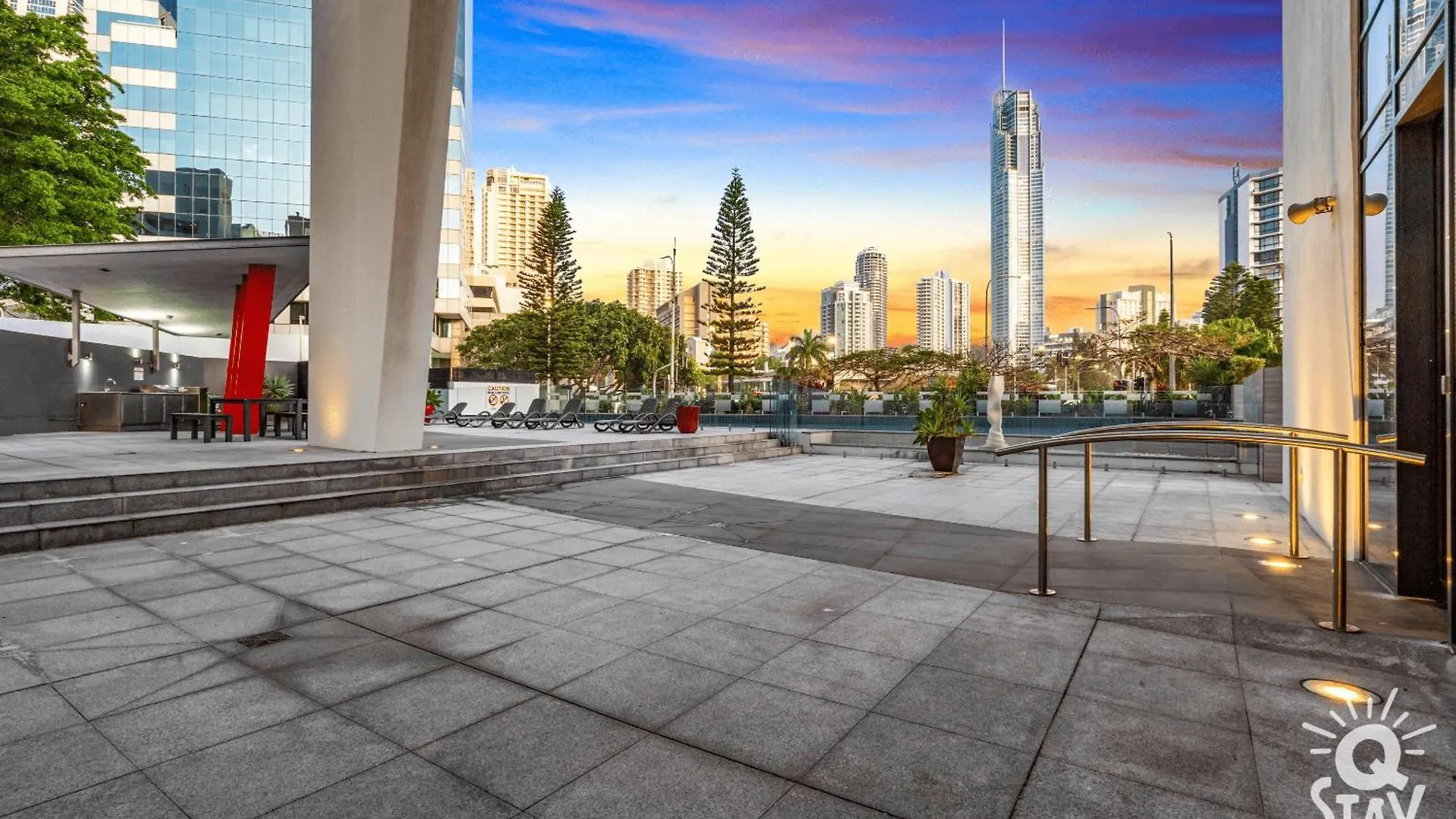 Avalon Apartments - Qstay 黄金海岸