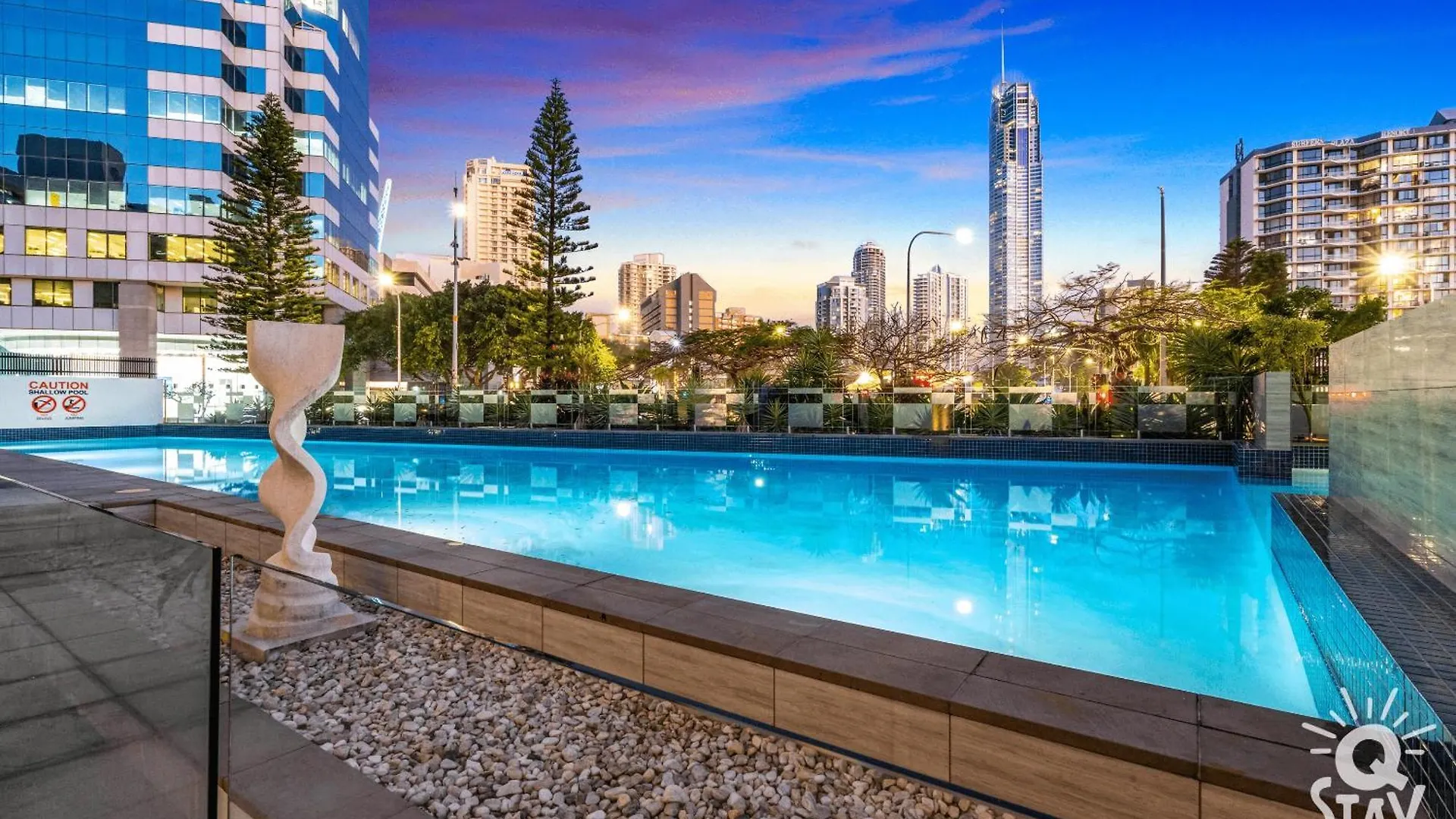 Avalon Apartments - Qstay 黄金海岸